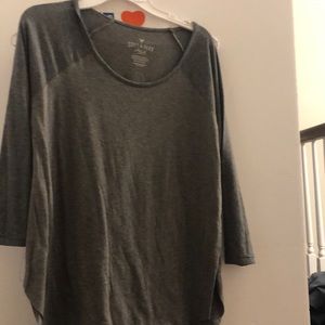 american eagle tee